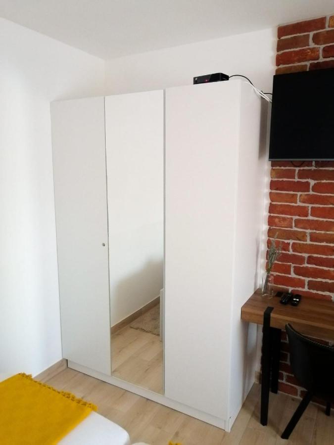 Evita Studio Apartment Karlovac Zewnętrze zdjęcie