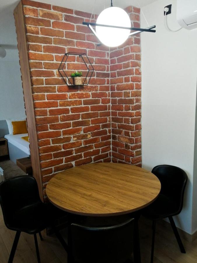 Evita Studio Apartment Karlovac Zewnętrze zdjęcie